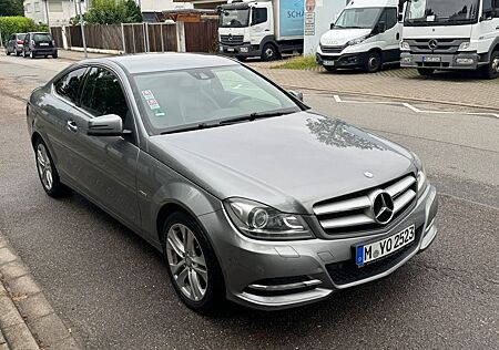 Mercedes-Benz C 220 CDI BlueEFFICIENCY AVANTGARDE AVANTGARDE