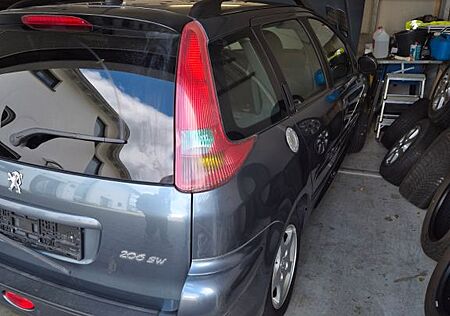 Peugeot 206 JBL 75 JBL