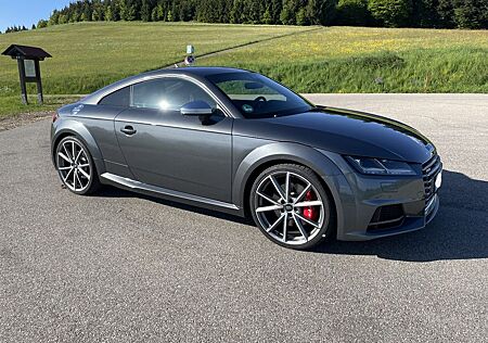 Audi TTS , Quattro, DSG, Matrix LED, Navi, B&O, RS20"