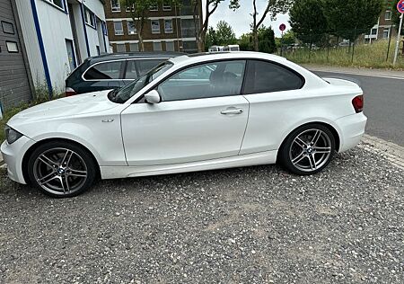 BMW 123d Coupé -