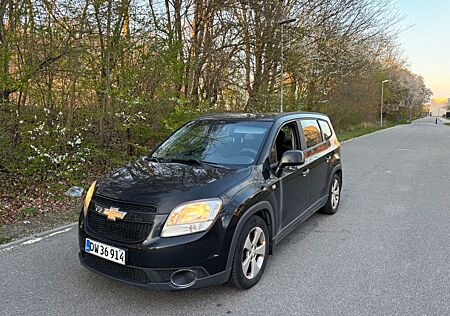 Chevrolet Orlando LS 7 SEATS DRIVE VERY GOOD