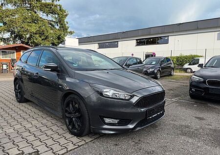 Ford Focus Turnier ST-Line