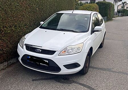 Ford Focus gebraucht kaufen Ford Focus 1,4 Concept Concept