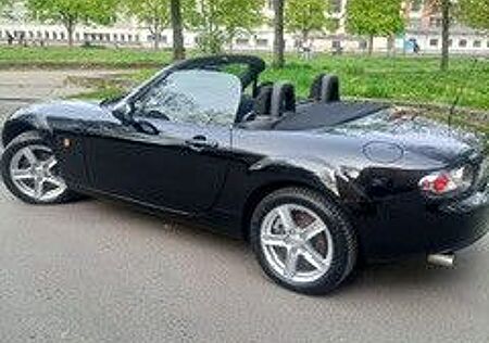 Mazda MX-5 Energy 1.8 MZR Garagenfahrzeug