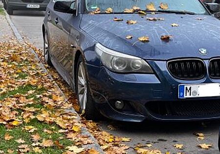 BMW 520i -