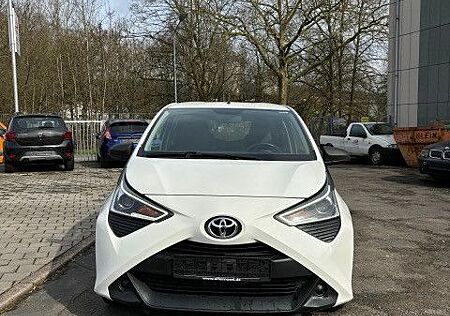 Toyota Aygo (X) Aygo Facelift-5.T-Klima-Scheckh.-Tüv 27-GARANTIE