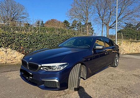 BMW M550d xDrive A -Heck-Facelift, Voll