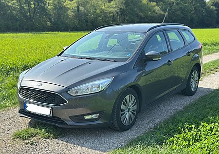 Ford Focus Turnier Trend #2016 #EURO 6 #TÜV 26