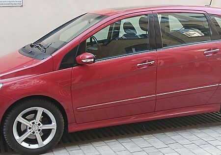 Mercedes-Benz B 200 Turbo -