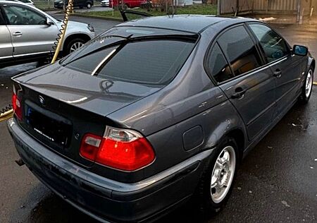 BMW 318i - E46 TÜV 01/27