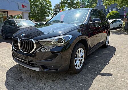 BMW X1 sDrive 18 d AUT *NAVI*1HD*LED*