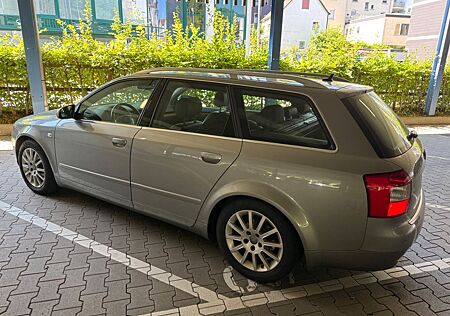Audi A4 1.9TDI Avant Automatik Leder Xenon Navi ANK