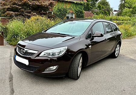 Opel Astra Sports Tourer 1.4 ecoFLEX 150 Jahre Op...