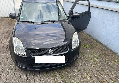 Suzuki Swift 1.3 Club Klima / Zentral / Navi /