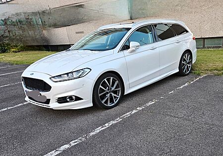 Ford Mondeo 1,5 EcoBoost Titanium Turnier Titanium