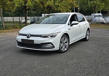 VW Golf Volkswagen 8 1.5 TSI - Matrix-LED; Massage; Totwinkel