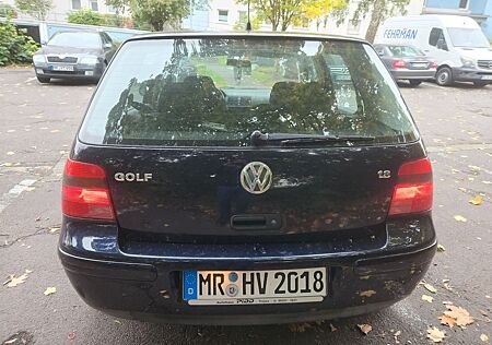 VW Golf gebraucht kaufen VW Golf Volkswagen 1.8 Highline Highline