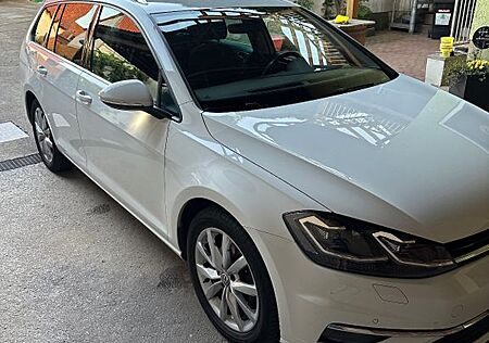 VW Golf Volkswagen 1.5 TSI Highline Variant
