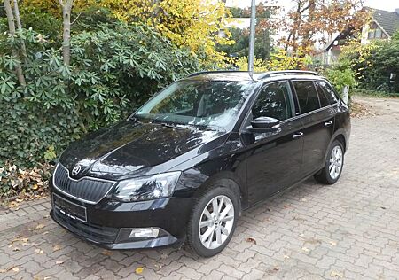 Skoda Fabia 1.0l MPI 55kW Joy Kombi AHK, Klima, Navi,