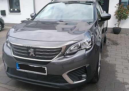 Peugeot 5008 PureTech 130 Active Active