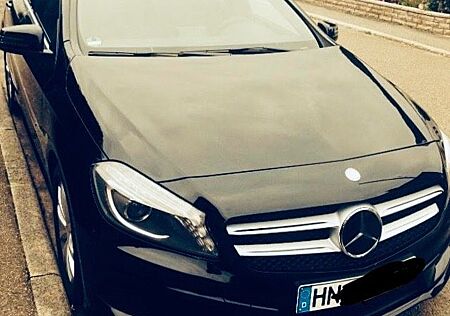 Mercedes-Benz A 180 AMG Line AMG Line