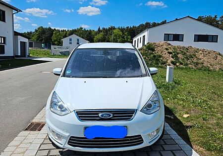 Ford Galaxy 2,2 TDCi 147kW DPF Titanium Autom. Ti...