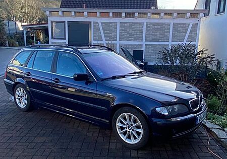 BMW 318i touring -