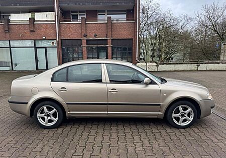 Skoda Superb 1.9 TDI PD Elegance Klima Alu TÜV 07 2026