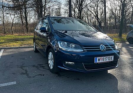VW Sharan Volkswagen 2.0 TDI SCR DSG Comfortline Comfortline