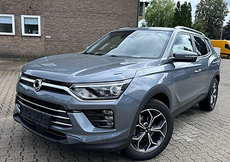 SsangYong Korando Onyx 4x2 Schiebedach Digital