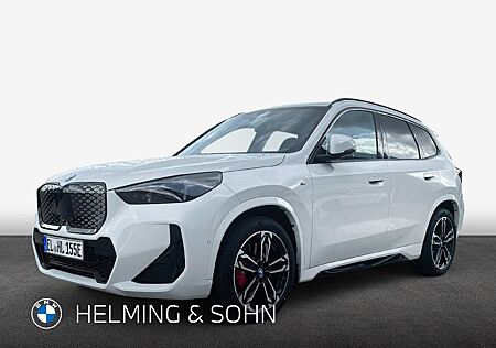 BMW iX1 xDrive30 - M Sportpaket / Head-Up / Harman K