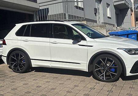 VW Tiguan Volkswagen 2.0 TSI OPF DSG 4MOTION R R