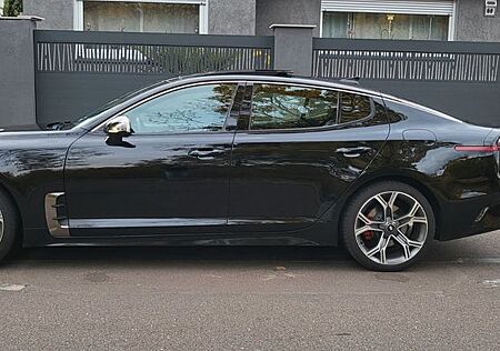 Kia Stinger 2.2 CRDi AWD GT Line HeadUp