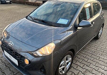 Hyundai i10 1.0 Trend, Navi-Paket, Komfortpaket,