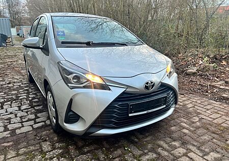 Toyota Yaris 1,0 1.Hand Rückfahrkamera 88tkm
