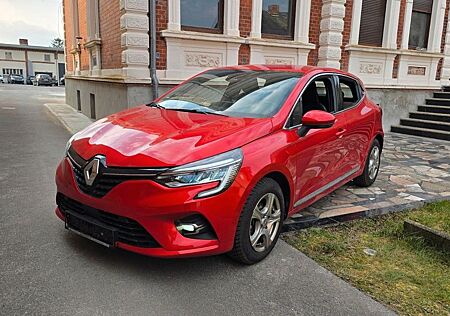 Renault Clio erst 1500km Navi Tempomat Kamera LED Keyles