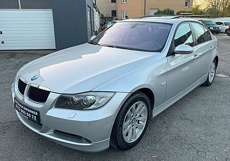 BMW 318i 3er Lim. *EF*ESP*ZV*MFL*TEMPO*PANO*GARANTIE*