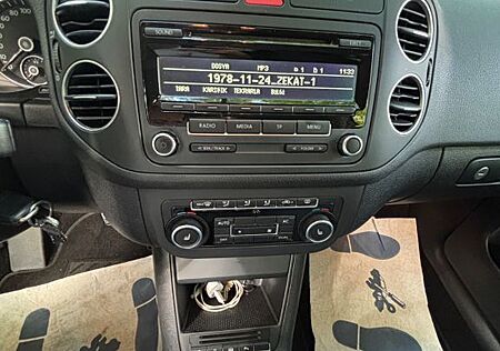 VW Golf Plus Volkswagen 1.6 TDI DSG BlueMotion Tech Style ...