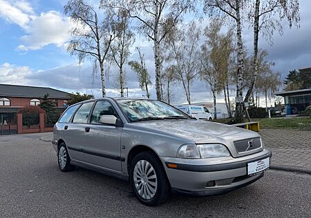 Volvo V40 Kombi TÜV NEU Garantie