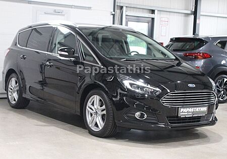 Ford S-Max Titanium *LEDER*CAM*LED*NAVI*PDC*MEMORY*