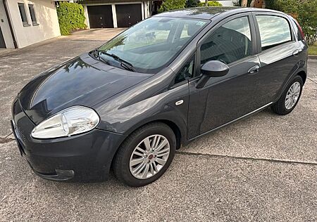 Fiat Grande Punto 1.9 Multijet Emotion