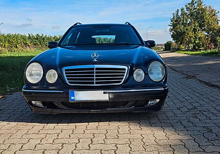Mercedes-Benz 320 E CDI (2001)