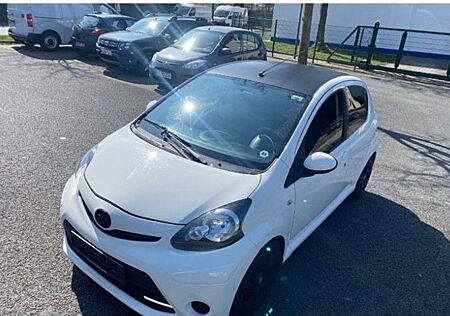 Toyota Aygo (X) gebraucht kaufen Toyota Aygo (X) Aygo 1.0*Sportlich *1Hand *Gepflegt