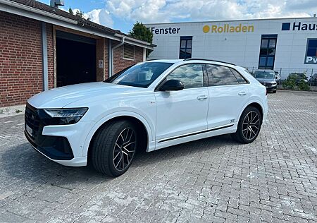 Audi Q8 45 TDI quattro tiptronic -