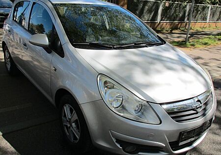 Opel Corsa D Edition TÜV Neu