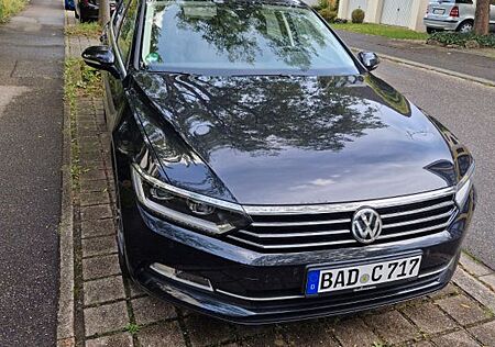 VW Passat Variant Volkswagen 2.0 TDI SCR DSG Comfortline V...