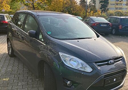 Ford Grand C-Max 2,0TDCi 120kW Champions Edition ...
