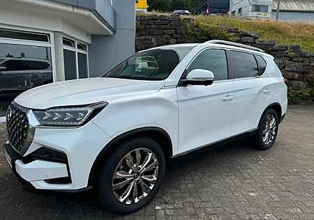 Ssangyong REXTON Sapphire 4x4*RFK*AT*SD*NAVI