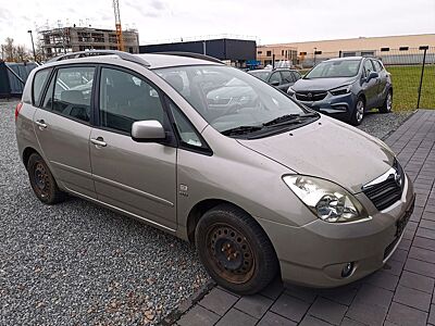 Toyota Corolla Verso 1.6 Linea Sol Klimaaut. 8 fach ber