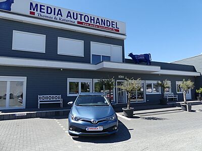 Toyota Auris Hybrid Design Edition"1.HAND"76TKM"